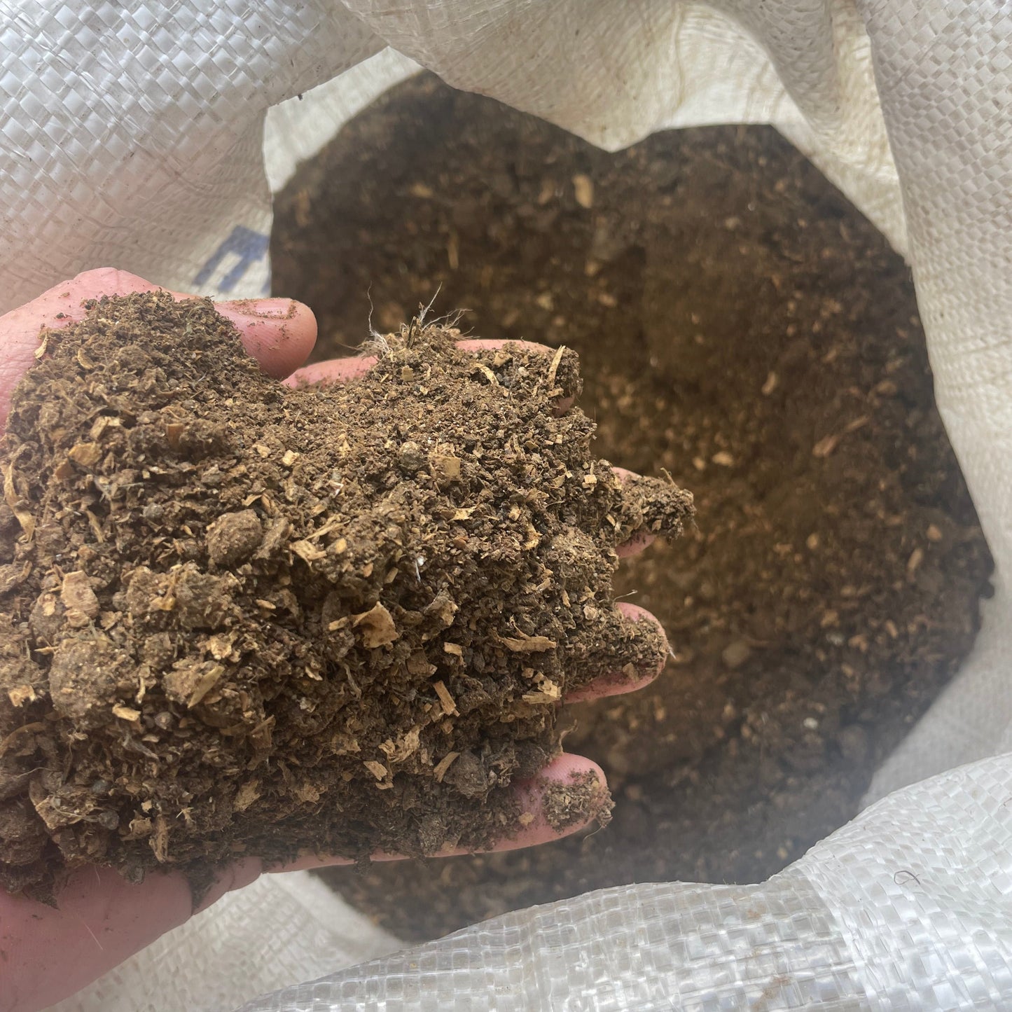 Aged Dry Chicken Manure 15Kg